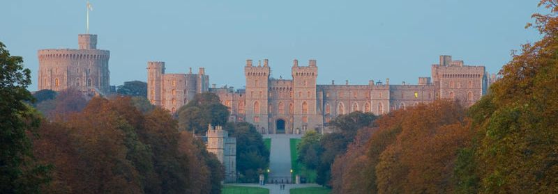 5 nights Cycling in Thames Valley London to Oxford, Windsor Castle in the evening sunlight